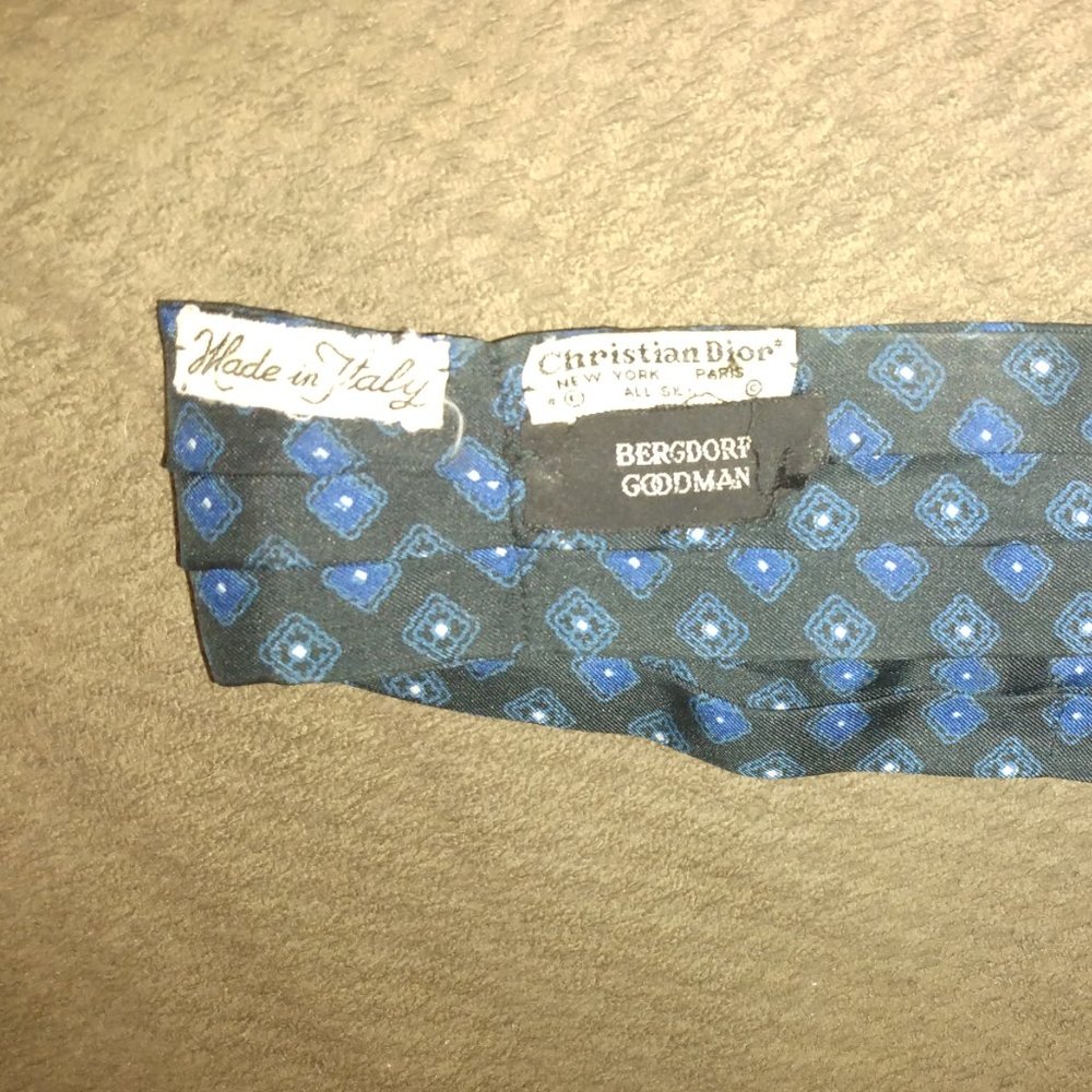 ❤️CHRISTIAN DIOR NAVY/Light Blue Silk Ascot Tie Scarf BERGDORF GOODMAN ITALY - Picture 5 of 6